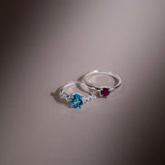 Anillo Tulipán Topacio Azul Suizo