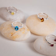 Anillo Tulipán Topacio Azul Suizo