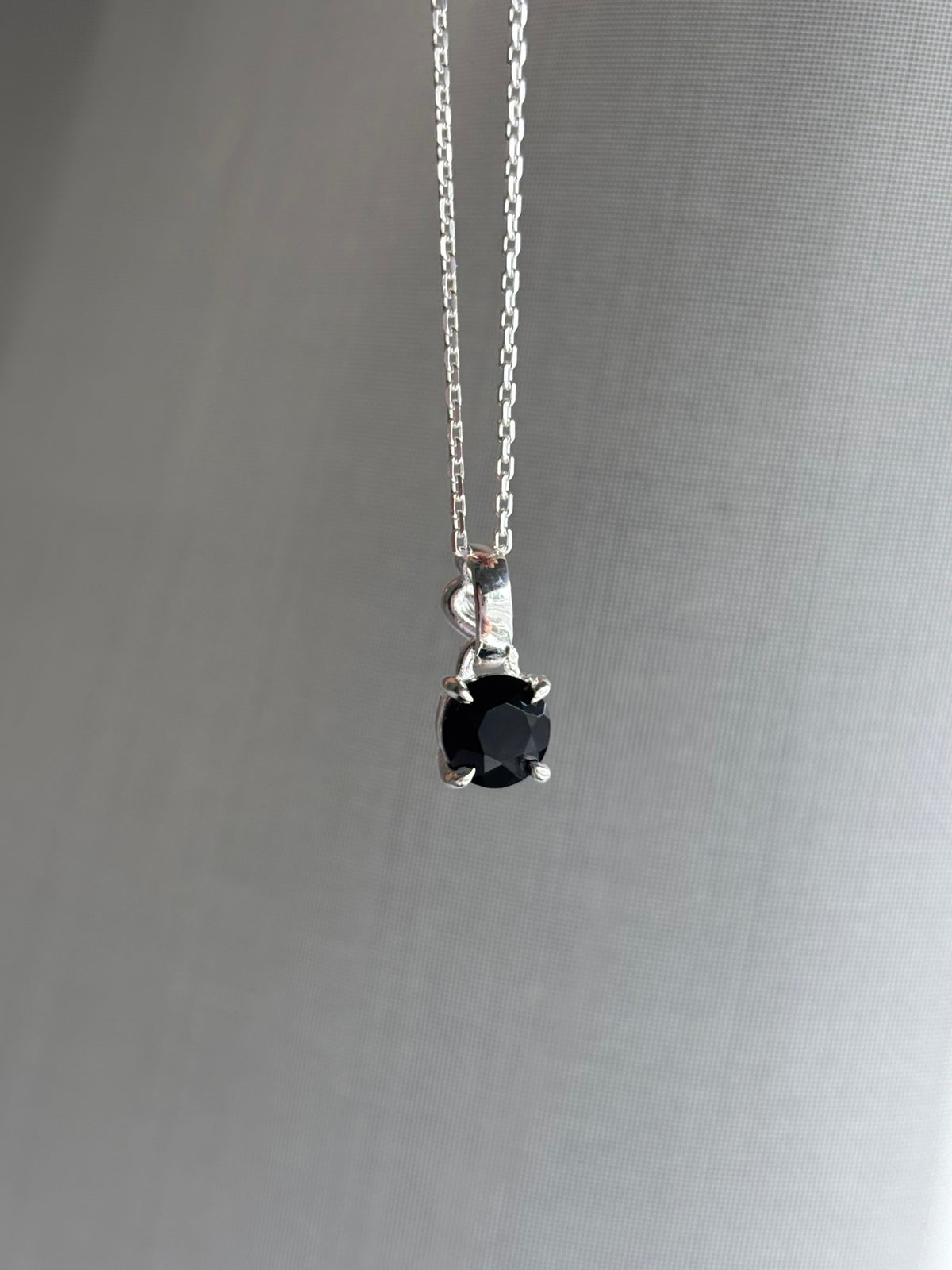 Collar Aria Ónix