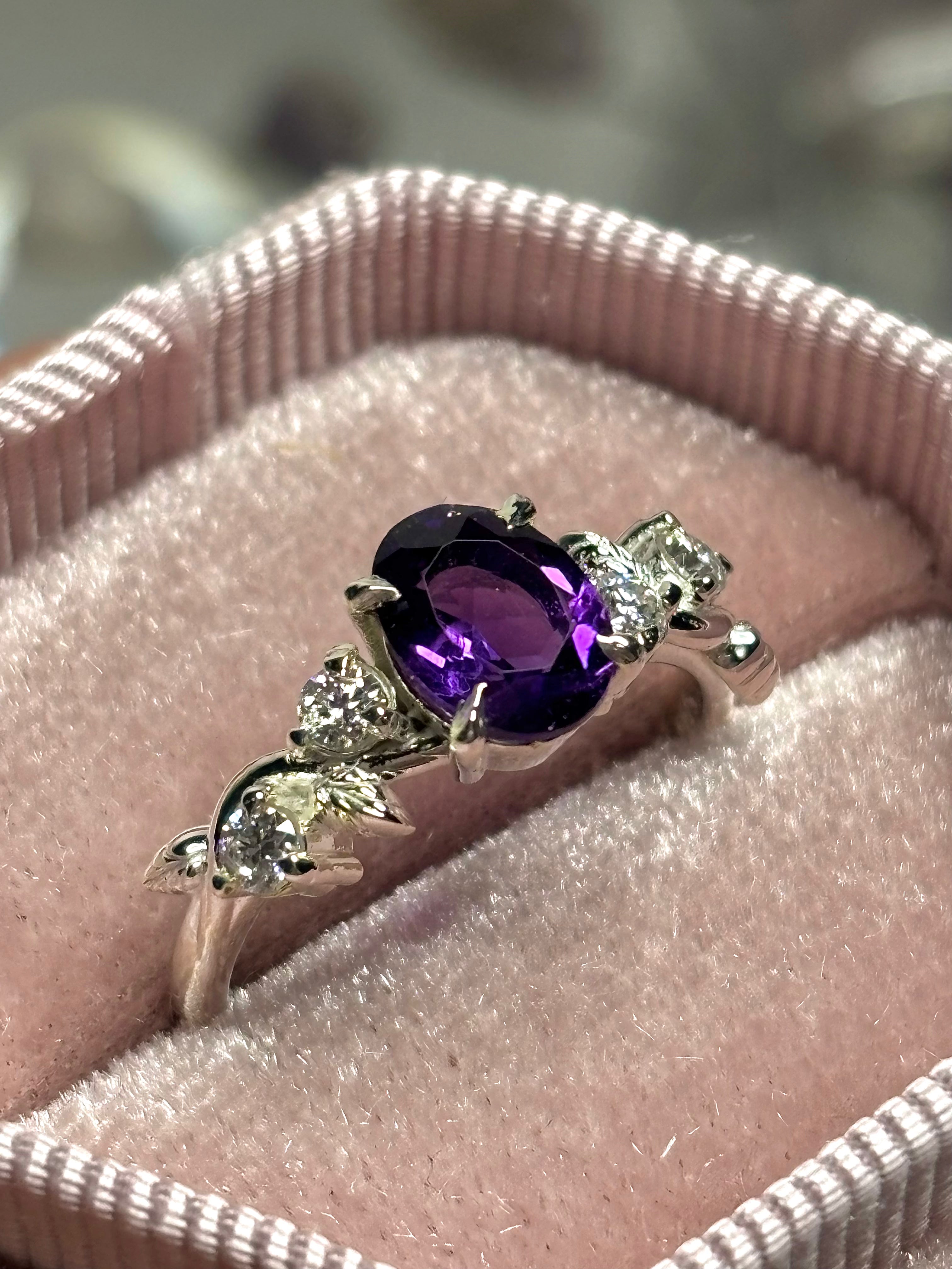 Anillo Tulipán Amatista