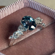Anillo Tulipán Topacio London Blue